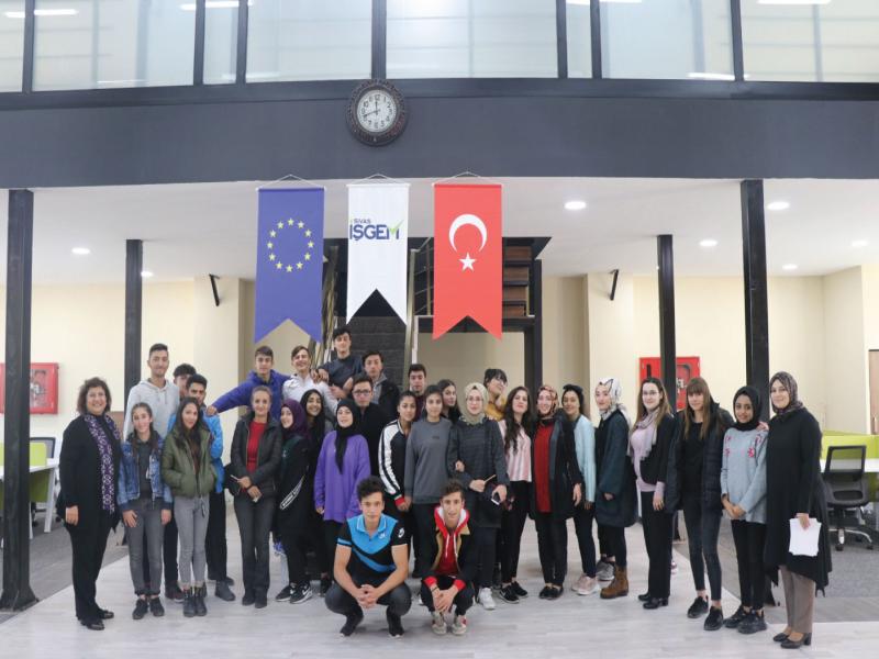 SİVAS İŞGEM, Şehit Üsteğmen Cemalettin Yılmaz Mesleki ve Teknik Anadolu Lisesi öğrencileri ile bir araya geldi