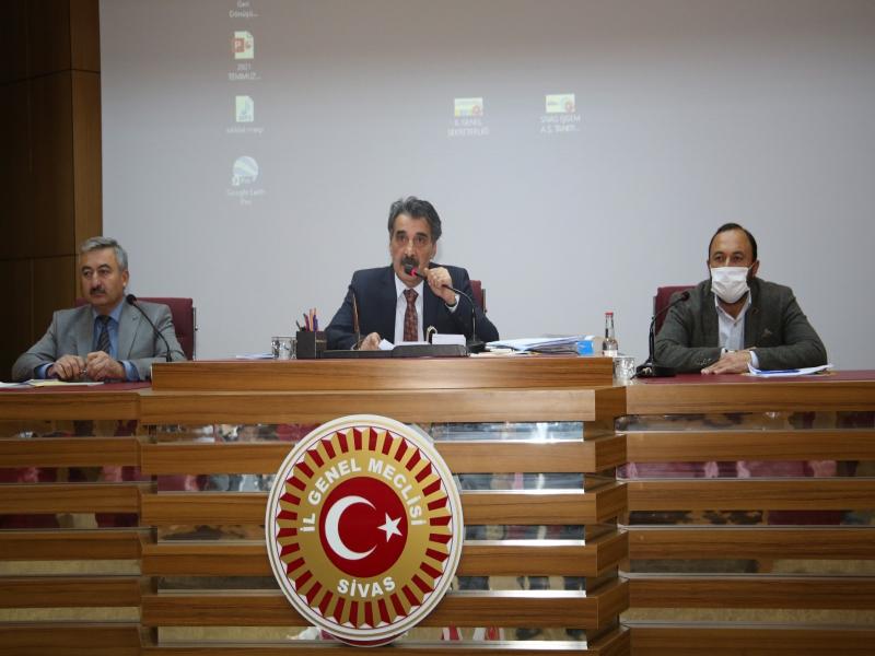 Genel müdürümüz Cem Salihoğlu, İl Genel Meclisi toplantısına katılarak meclis üyelerine sunum yaptı.