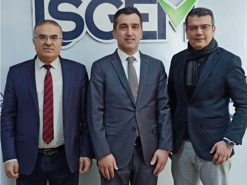 Nevşehir KOSGEB İl Müdürü Ali Usta ve Nevşehir Ticaret Sicil Müdürü Veysel Donmaz genel müdürümüz Cem Salihoğlu'nu ziyaret etti.