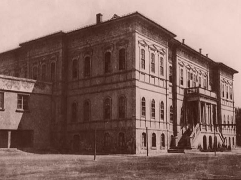 Milli Mücadele'nin mihenk taşı olan Sivas Kongresi'nin 100. yıl dönümünü kutluyoruz
